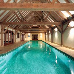 Energy Efficiency: Heating the swimming pool without the guilt 
