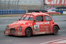 Lochinvar sponsors Funcup World Cup racing team