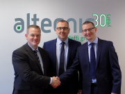 Left to right: Altecnic