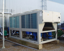 Daikin Air Cooled Chiller Helps Maintain Low Temperature at Uniq