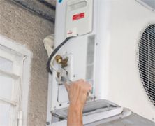 Air Conditioning World: Help with navigating the qualifications minefield